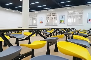 天津法耀高级中学（英华生态学校）食堂