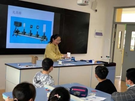 湖州帕丁顿科学课2.jpg