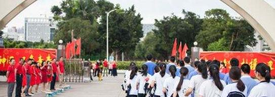 深圳东方英文书院国际小学