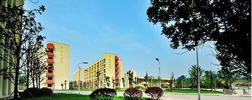 金沙第二职业技术高级中学2020年招生办