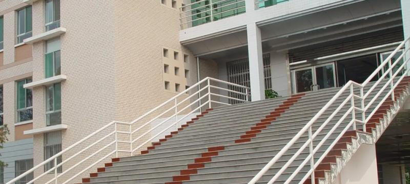 山西大学附属中学2023年网站