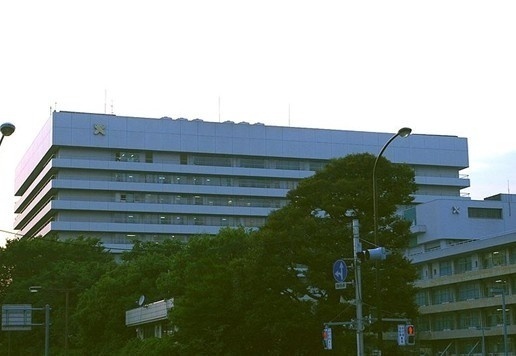 庆应义塾大学