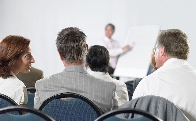 怎样克服人前讲话紧张心理