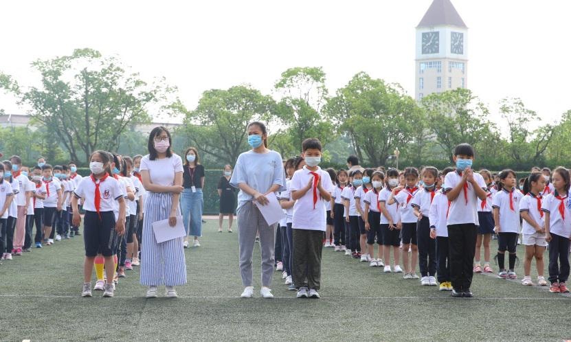 上海帕丁顿双语学校小学部2019学年第二学期休业式.jpg