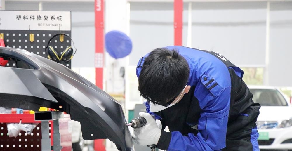 长沙汽车工业学校