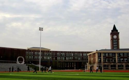 西咸新区空港枫叶国际学校