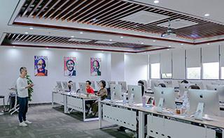 东莞易思训教育