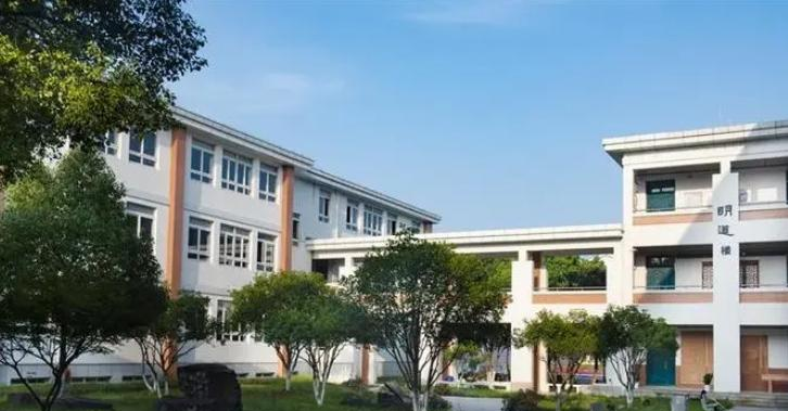 2023苏州新草桥中学招生简章