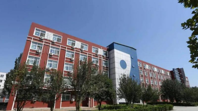 贝拉国际高中学校2022年入学条件