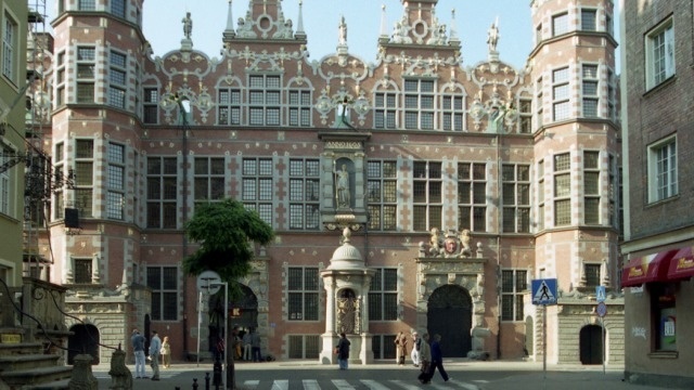 格但斯克美术学院