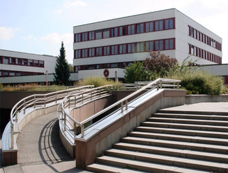 克恩滕师范学院