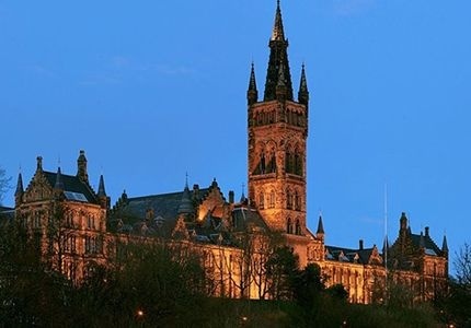 格拉斯哥大学