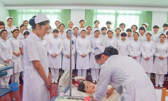 重庆医药经贸卫生学校2022年有哪些专业