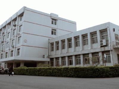 上海华贸高中