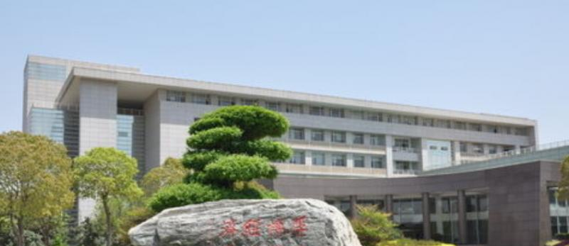 湖北经济学院是几本？是985和211吗？