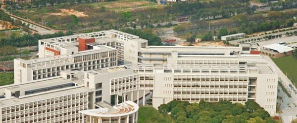 华宁县职业高级中学