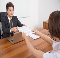 广阔人脉，名企合作