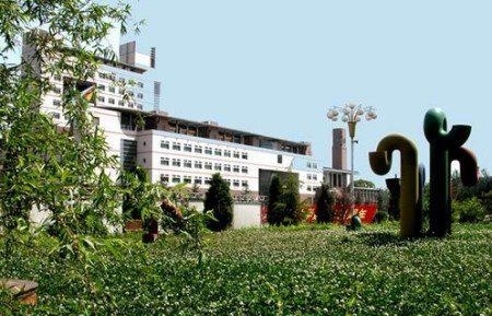 东北财经大学校园风景