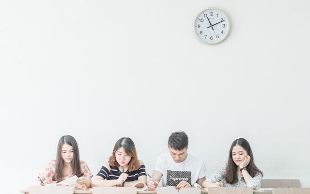 高三式学习氛围