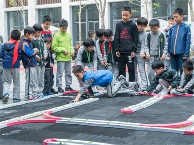 北京外国语大学附属杭州橄榄树学校