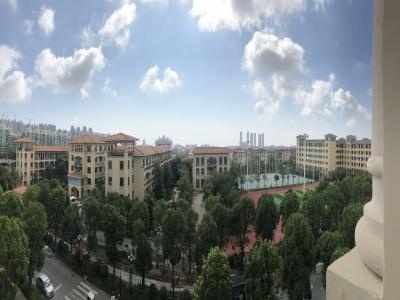 启东启迪外国语学校