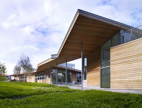 俄勒冈艺术与工艺学院