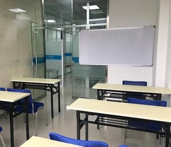 课室