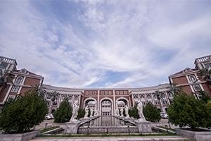 青岛墨尔文中学校园环境