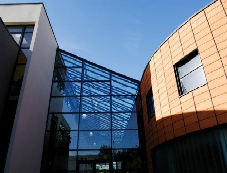里尔电信学院