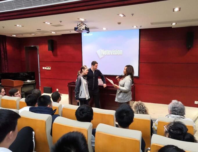 英语演讲比赛.jpg