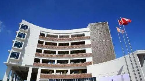 重庆耀中国际学校高中部2023年入学考试2