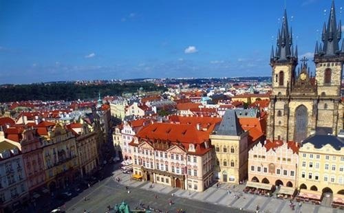 布拉格查理大学