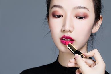 培养学员的整体造型能力及创造能力、独立完成工作能力