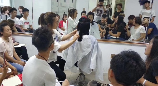 四川省高县职业技术学校