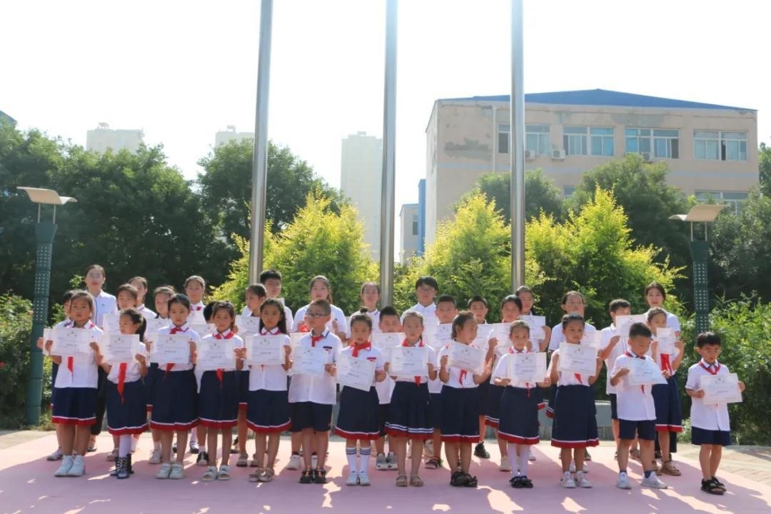 盛华碧桂园中英文学校