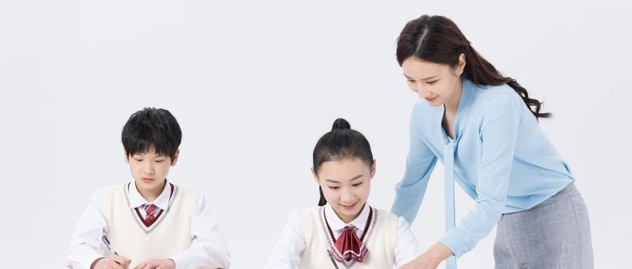 会展中心暑假初一升初二英语1对1辅导哪里好？