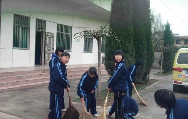 岳池县白庙职业中学