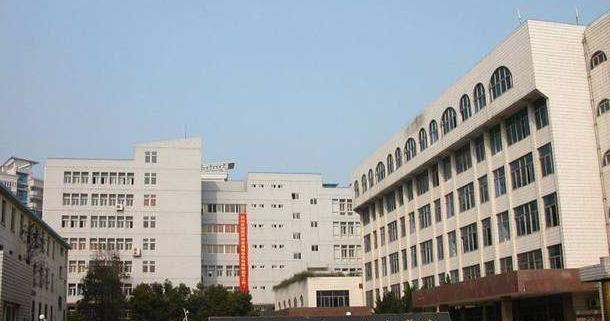 湖北交通职业技术学院4