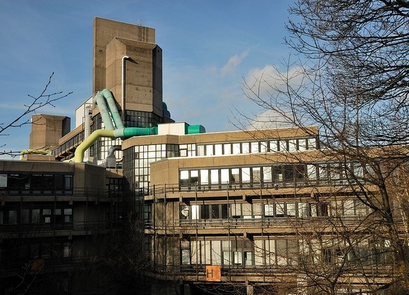 伍珀塔尔大学