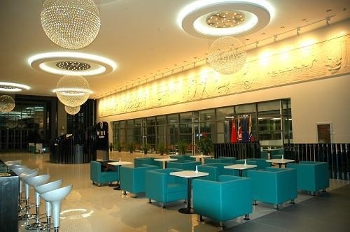 北京外国语大学（北外英语国家留学网）