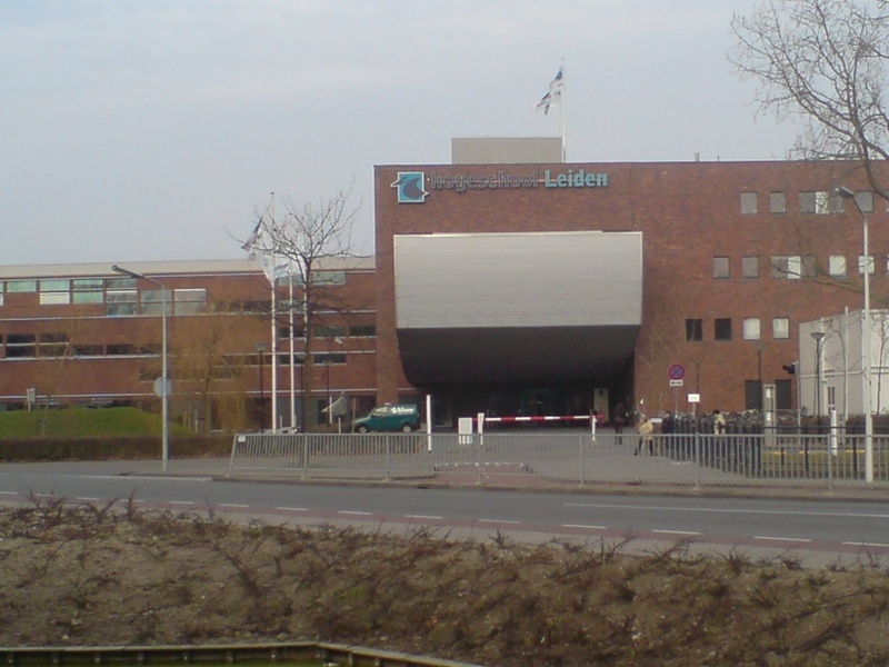 莱顿应用科学大学