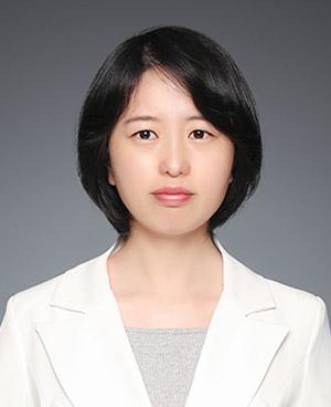 赵莹