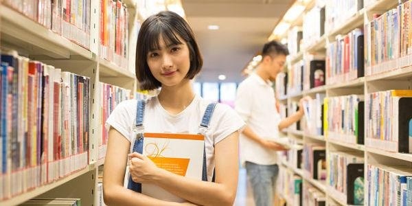 学日语哪个机构好