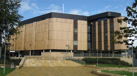 英国南安普顿大学1+3国际本科留学预科项目