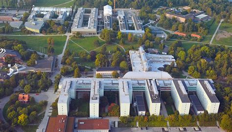 瑞典斯德哥尔摩大学
