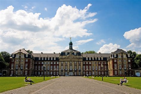 明斯特大学