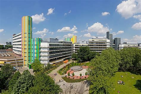 杜伊斯堡-埃森大学