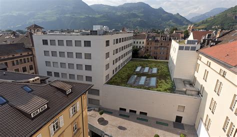 波尔扎诺自由大学