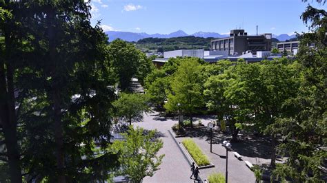信州大学