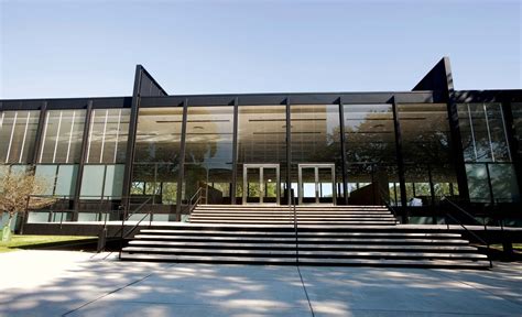 伊利诺伊理工学院